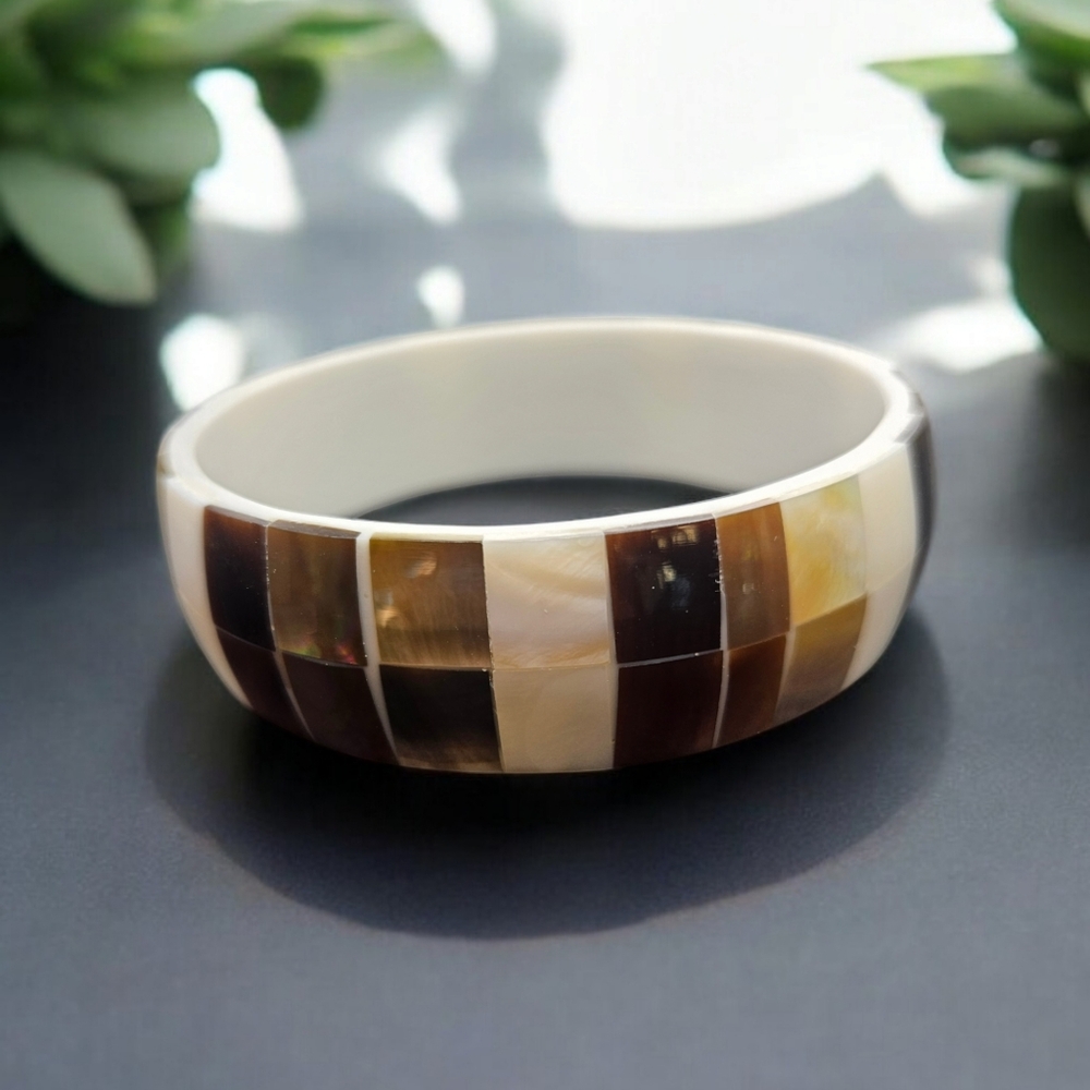 Mother of Pearl Bangle